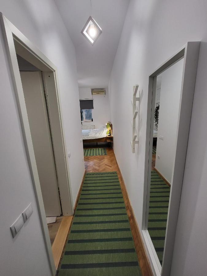 Cozy Old Town Apartments - Lipscani Bucureşti Ngoại thất bức ảnh