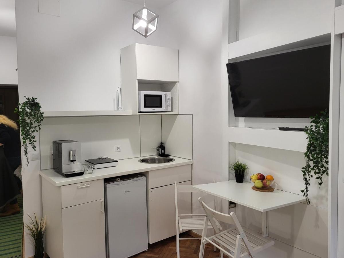 Cozy Old Town Apartments - Lipscani Bucureşti Ngoại thất bức ảnh
