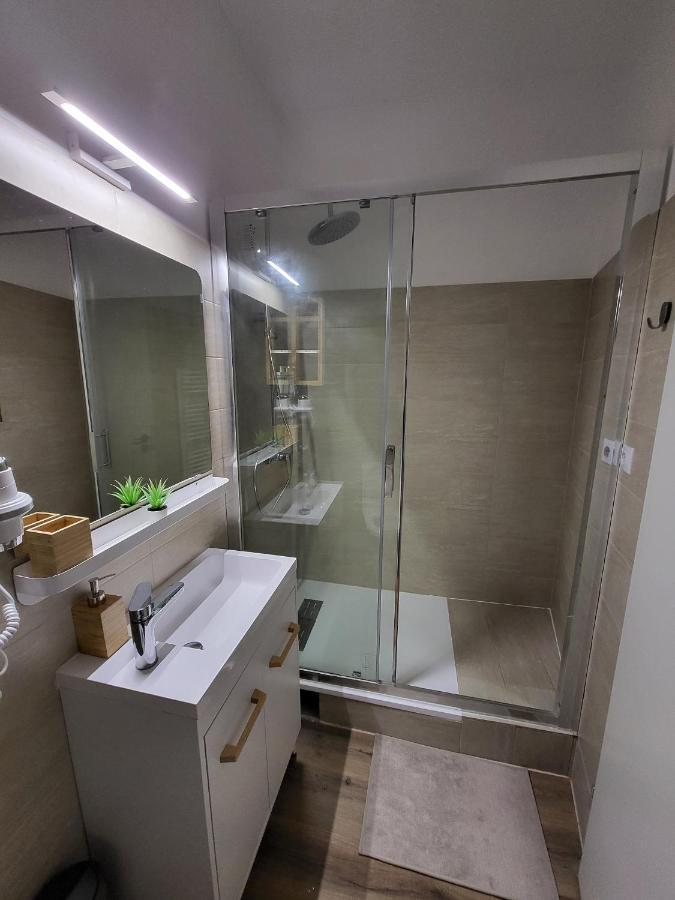 Cozy Old Town Apartments - Lipscani Bucureşti Ngoại thất bức ảnh